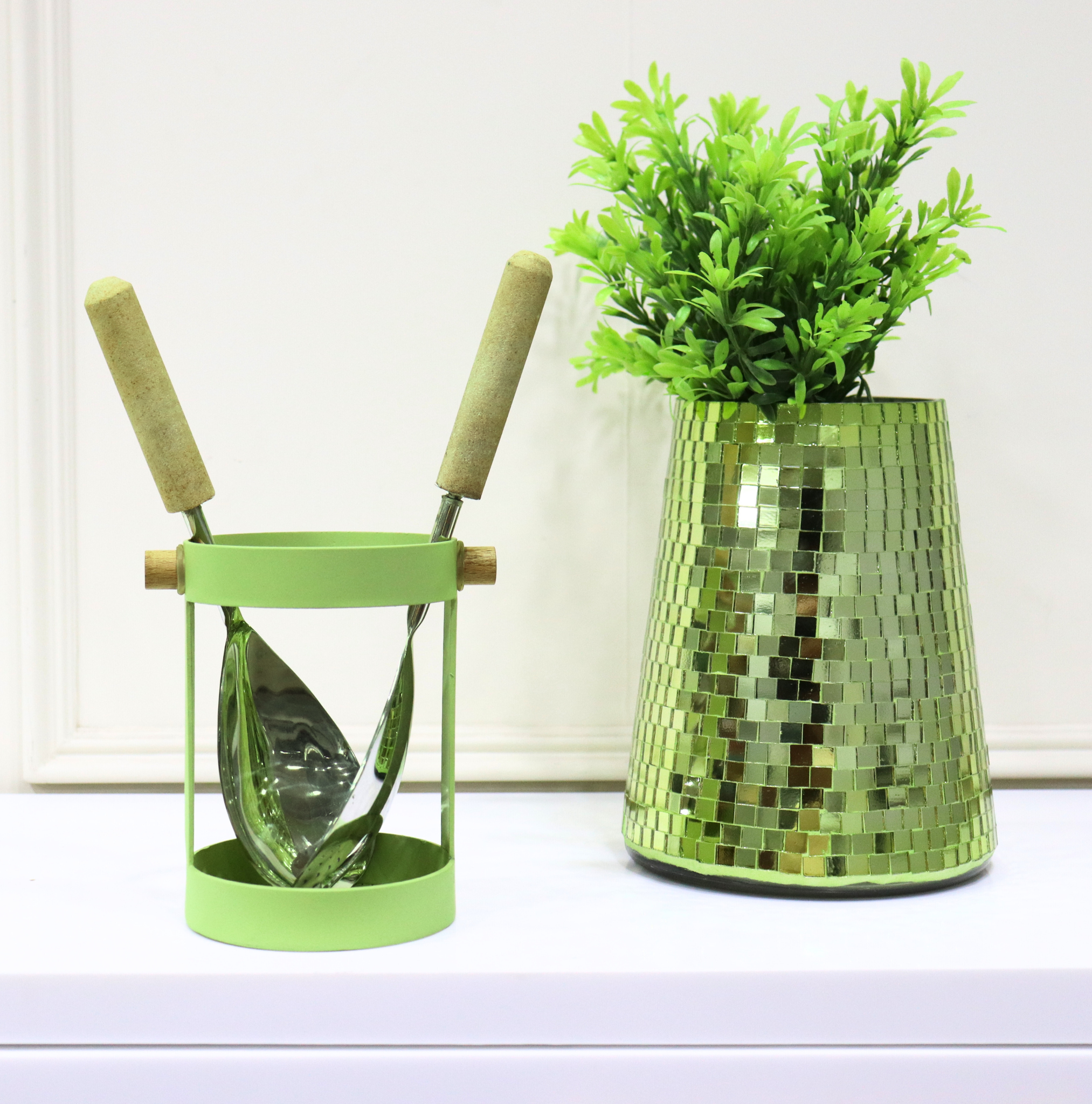 Metal Utensil Holder - Curiocart