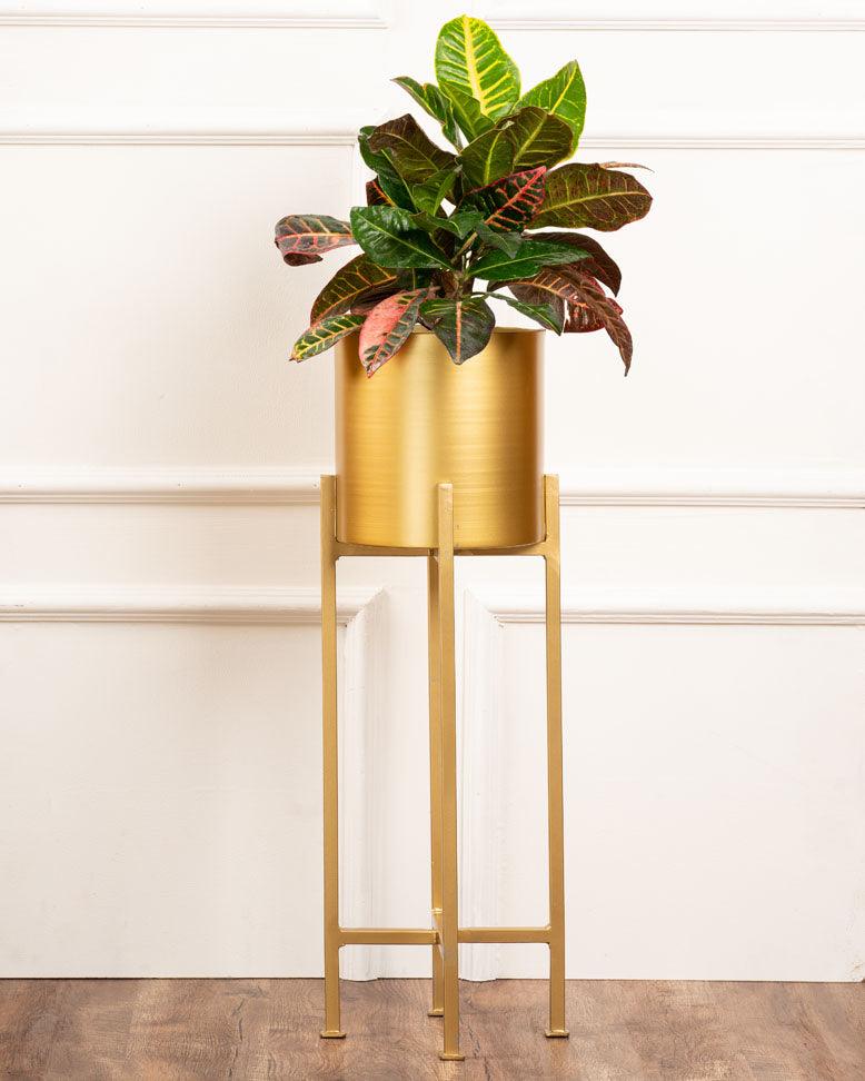 Set of 3 Metal Planters with Stands - Curiocart