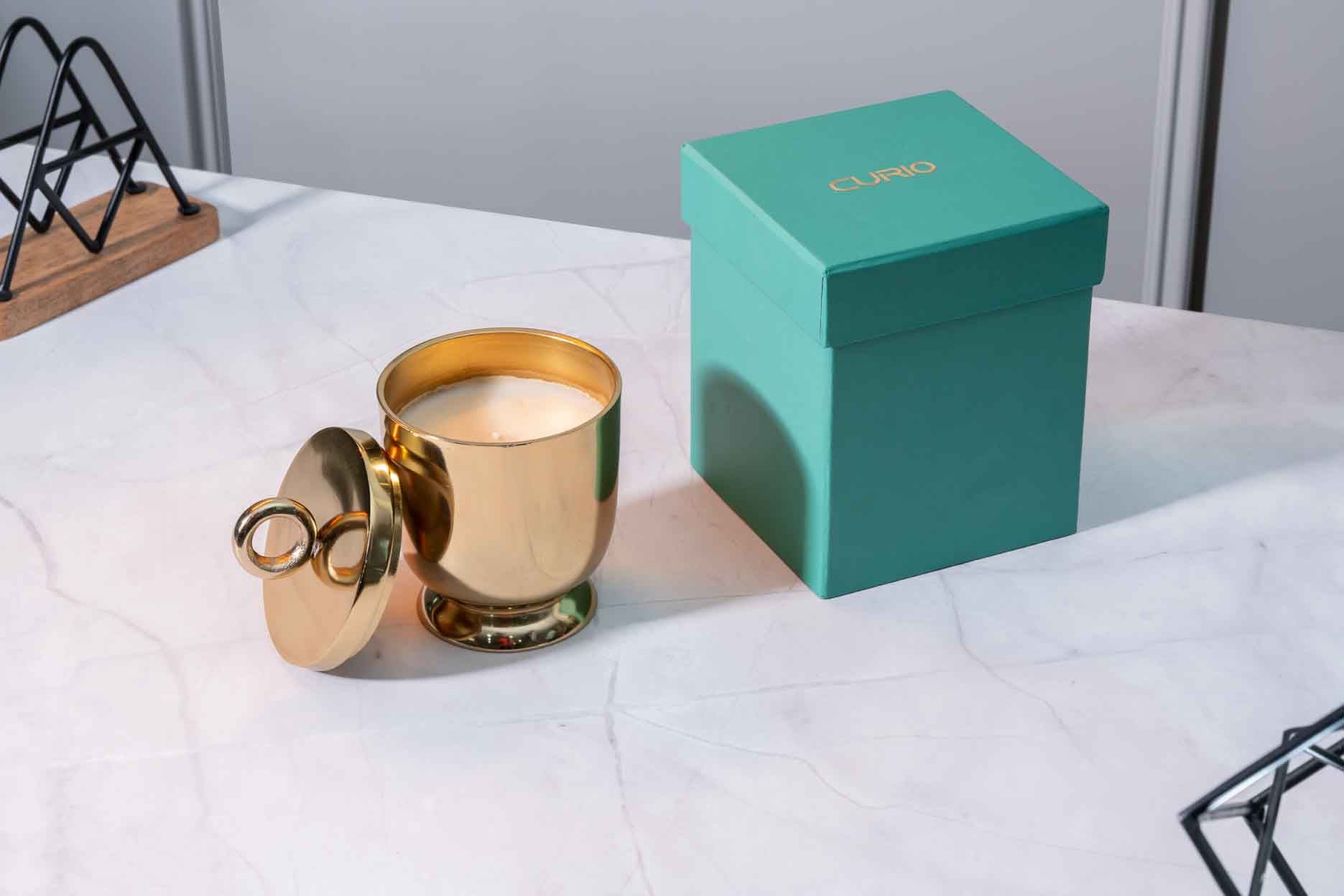 Royal Gold Canister With Wax
