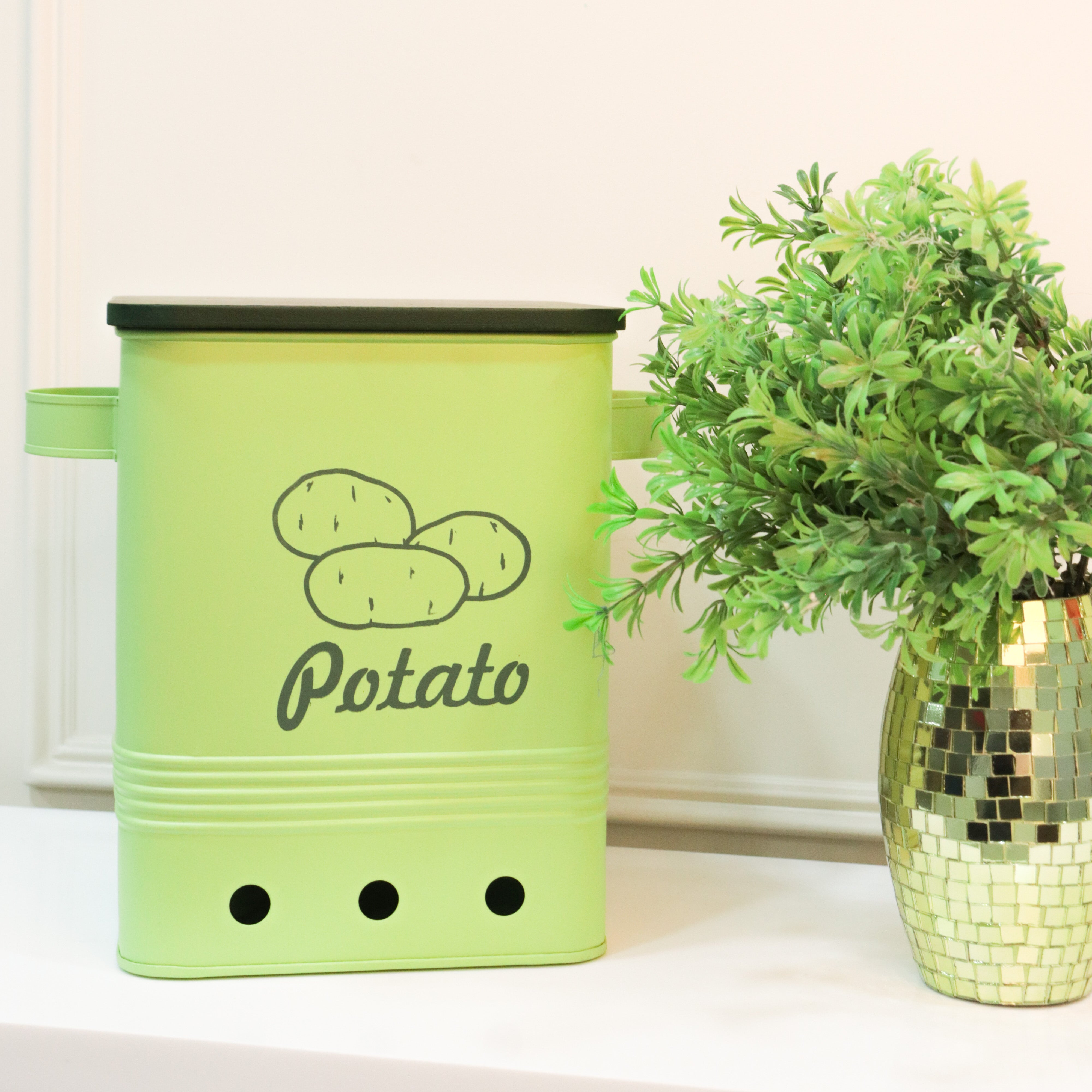 Square potato box with wooden Lid
